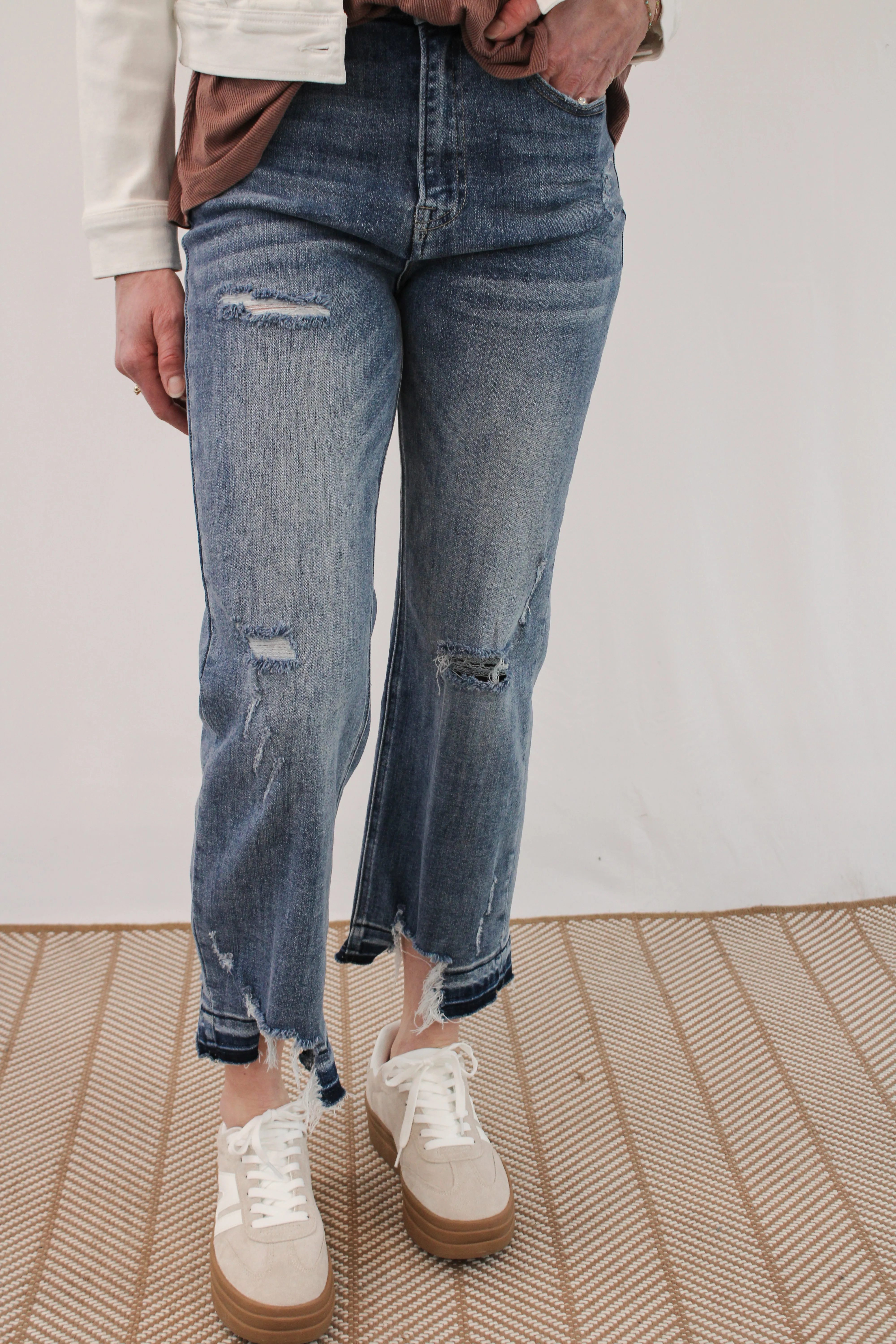 ABBEY HIGH RISE CROPPED STRAIGHT JEANS