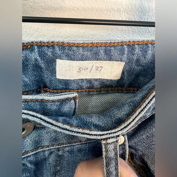 Anthropologie Pilcro Embroidered Cropped Jeans 27