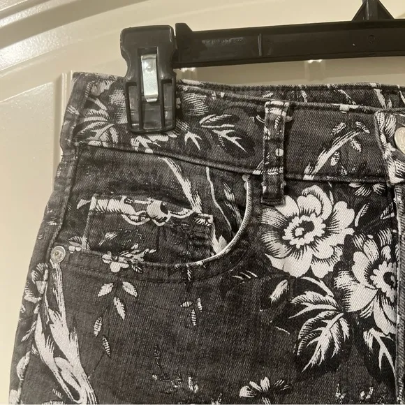 Anthropologie Pilcro The High Rise Cigarette Floral Straight Jeans Sz 28 NWOT