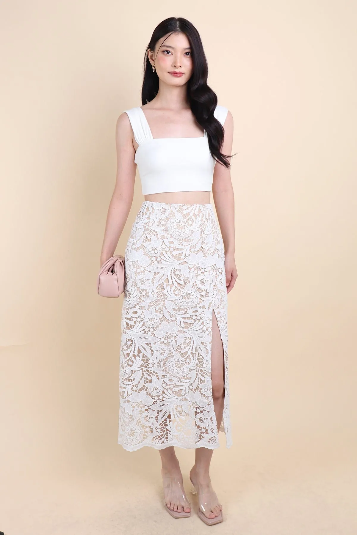 ANTOINETTE CROCHET SLIT MIDI SKIRT IN WHITE