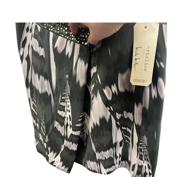 Artelier Nicole Miller 100% Silk Studded Waist Skirt NWT Size M