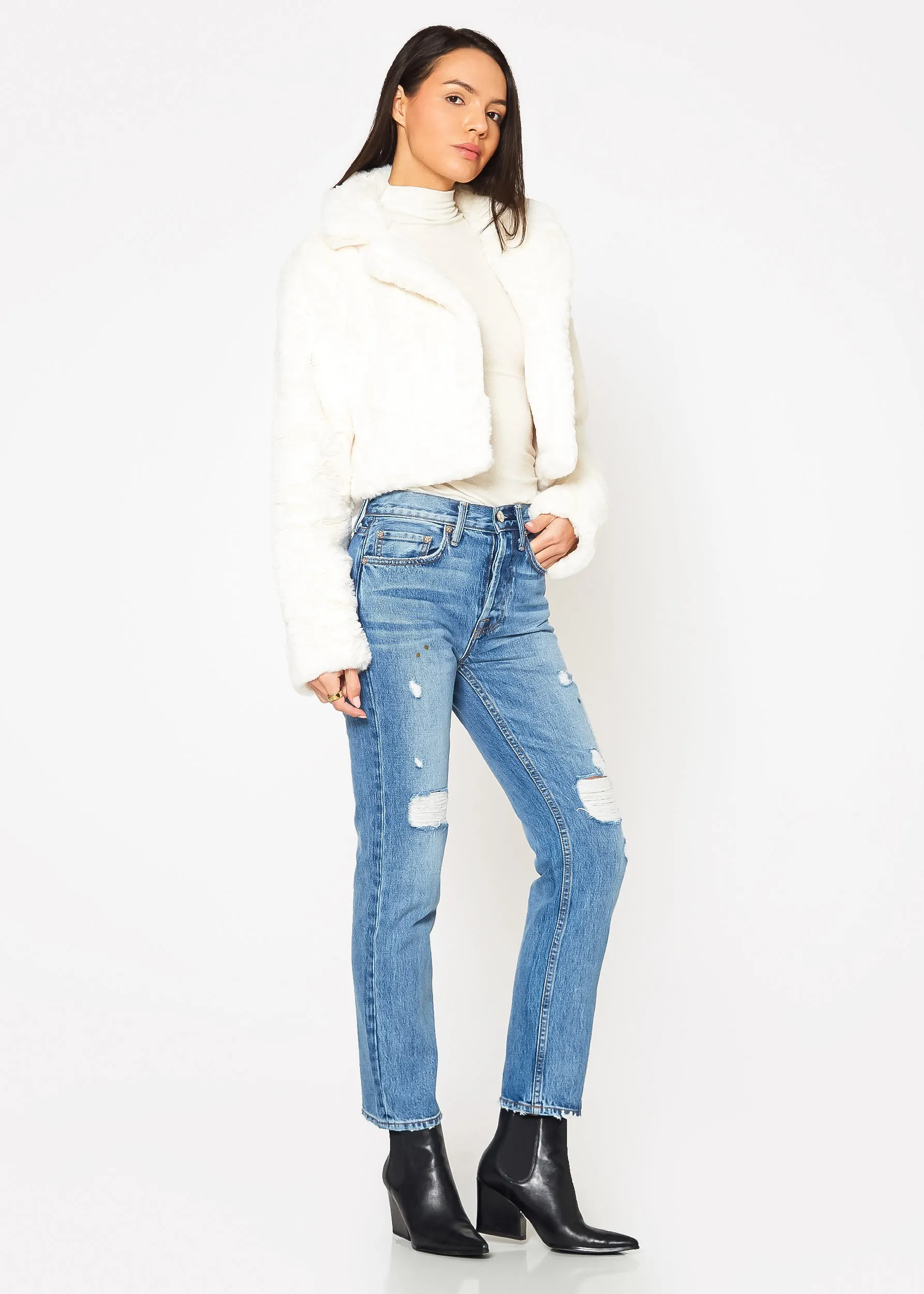 Astoria Mid Rise Crop Straight