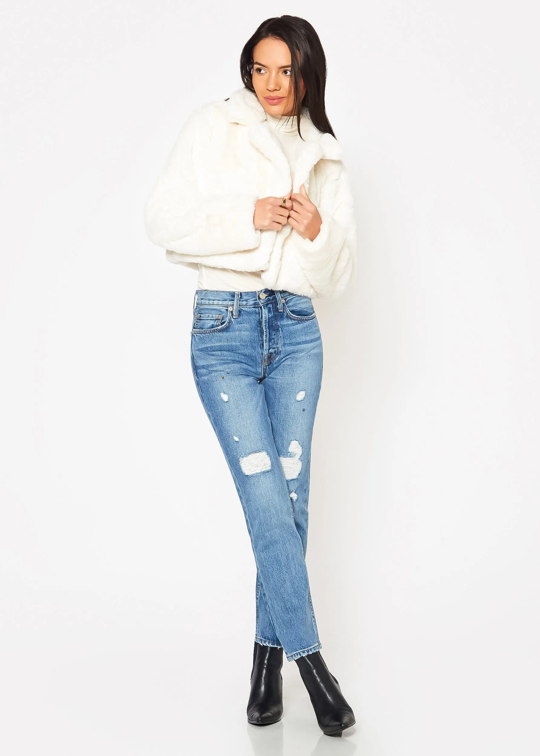 Astoria Mid Rise Crop Straight