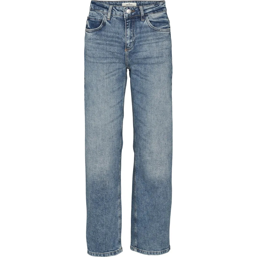 BASIC APPAREL Elisa Jeans stone washed