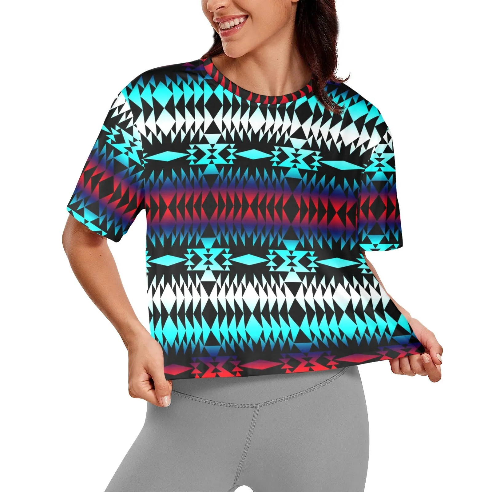 Between Two Worlds Women's Cropped T-shirt