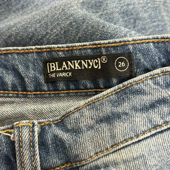 Blank NYC The Varick‎ Kick Flare Raw Hem Cropped Jeans