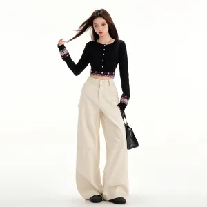 Casual Wide-Leg Jeans with a Comfortable Fit