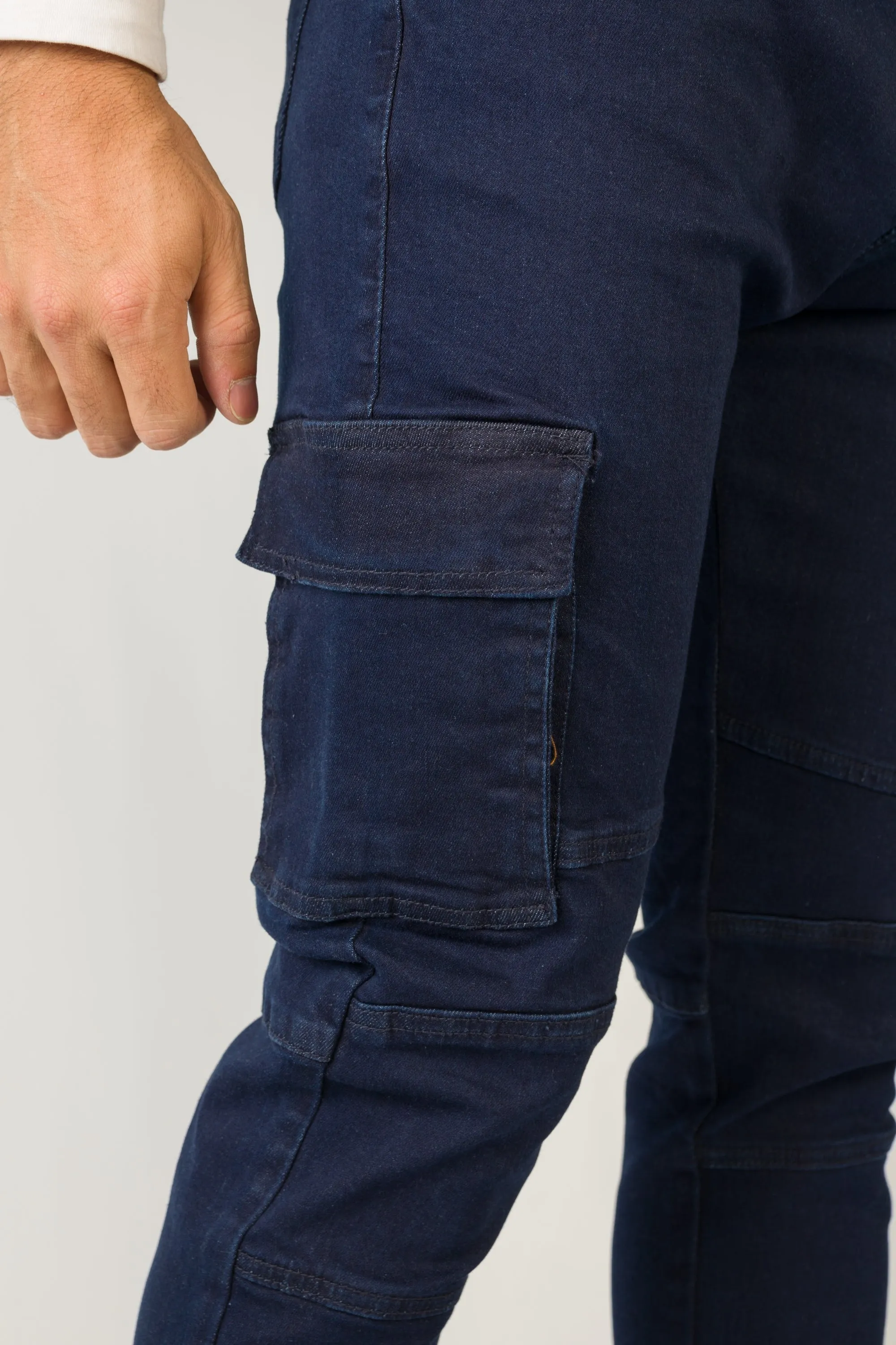Cropped Fit Navy Cargo Jeans