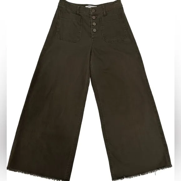 Elizabeth and James Carmine CroppedButton Fly Wide Leg Jeans Size 26. C…