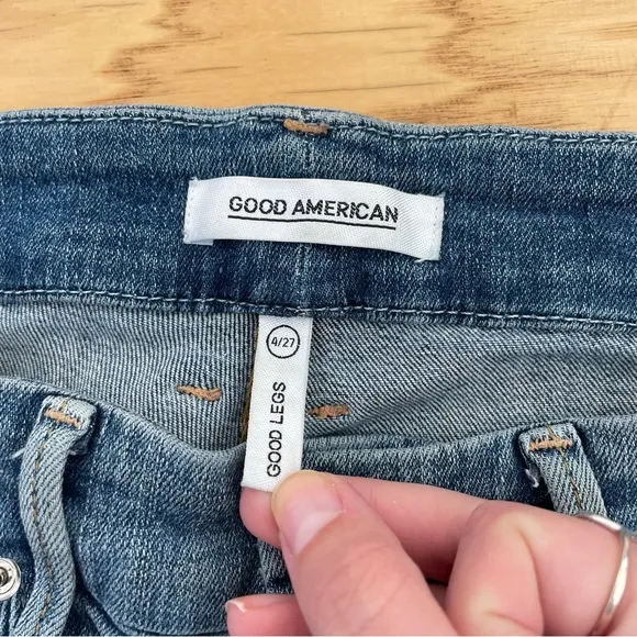 Good American Good Legs Raw Step Hem Skinny Jeans Blue082 Light Wash Size 27