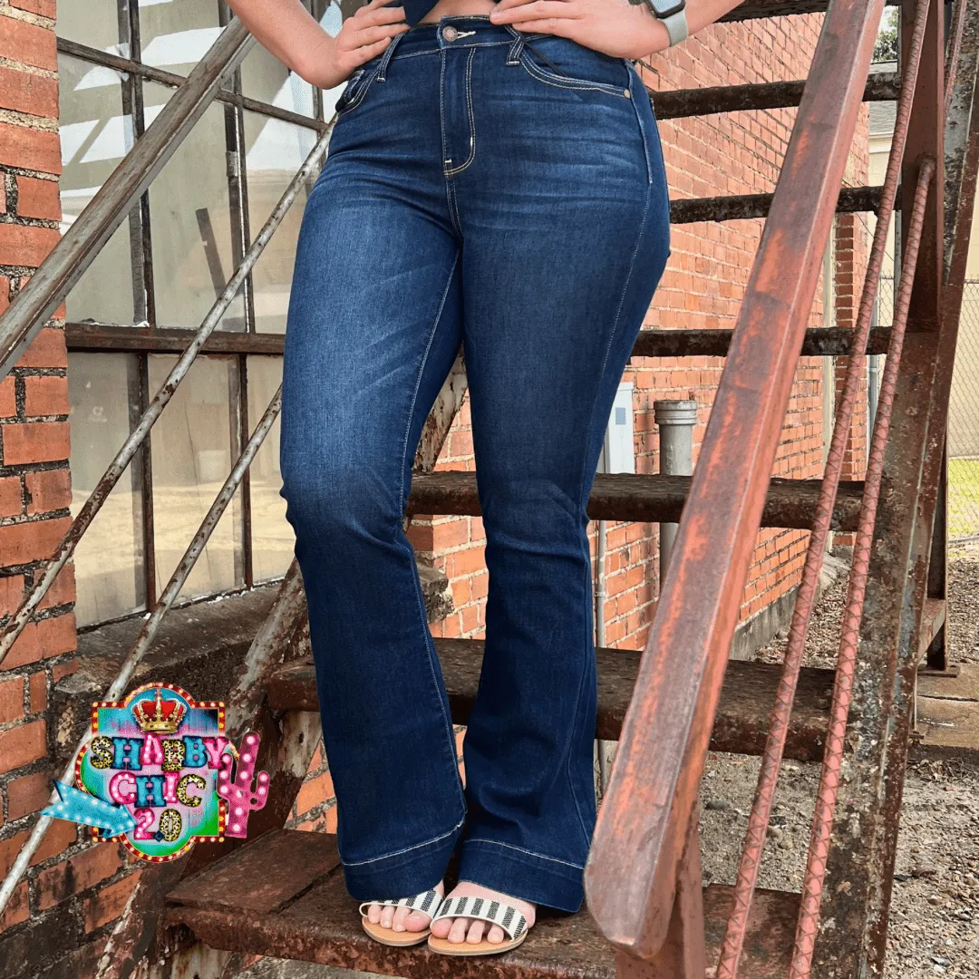 Hi-Rise 2" Hem Trouser Flare Judy Blue Jeans