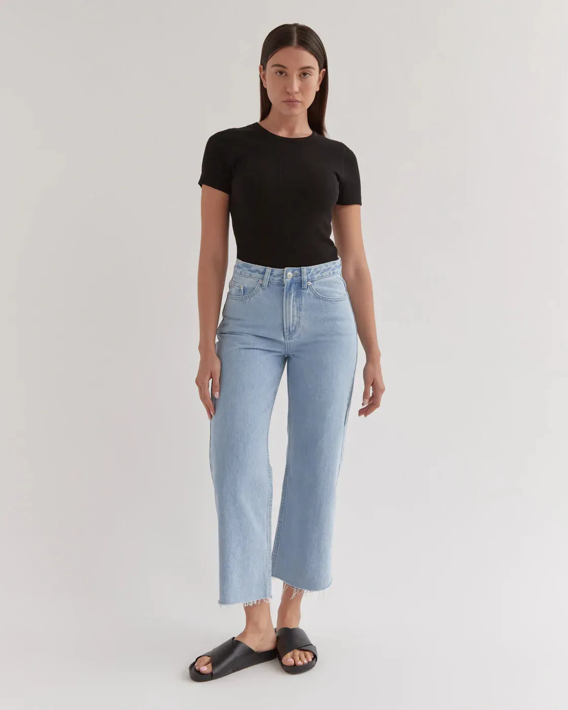 High Waisted Flare Jeans - Super Light Indigo