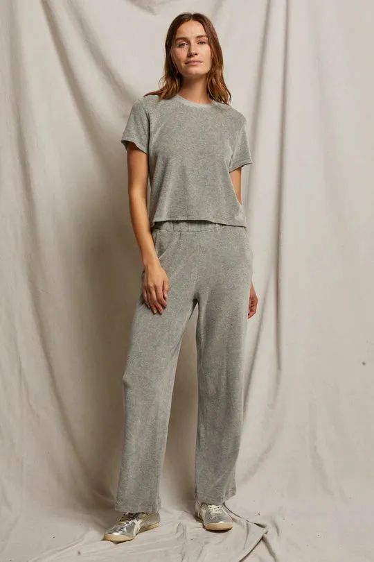 holly velour relaxed leg sweatpant heather grey