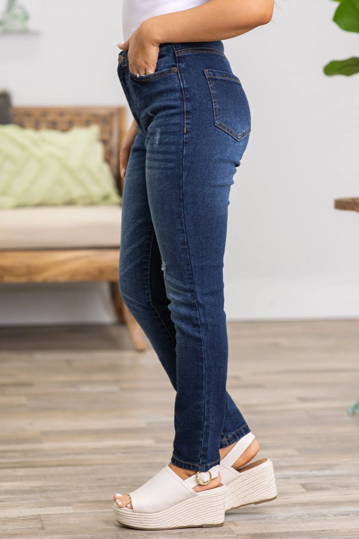 Jesse Dark Wash Cropped Jeans With Whiskering