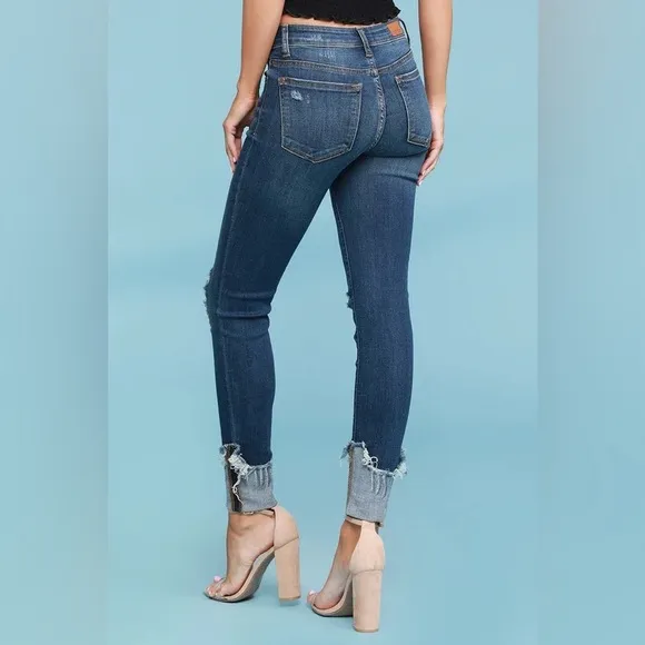 JUDY BLUE Mid Rise Skinny Fit Cuffed Raw Hem Dark Wash Denim Jeans Size 32 NWT