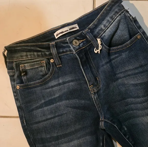Kancan Skinny Jeans Denim Size 24 Cropped Frayed Cut Out at Ankles Slim Stretch
