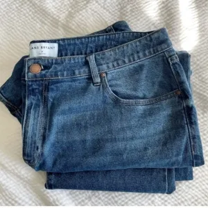 Lane Bryant High-Rise Cropped Girlfriend Straight leg jeans