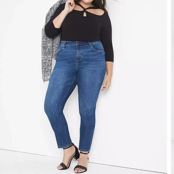 Lane Bryant High-Rise Cropped Girlfriend Straight leg jeans