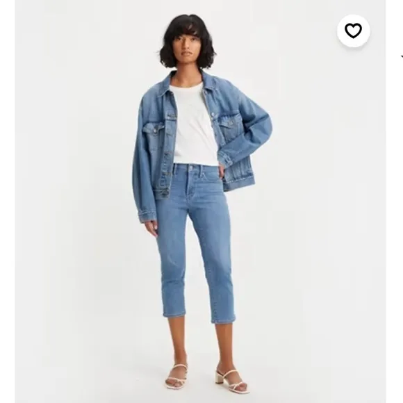 Levi’s 311 Cropped Jeans - NWOT - Size 28