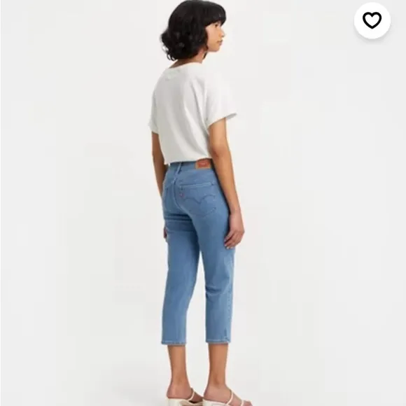 Levi’s 311 Cropped Jeans - NWOT - Size 28