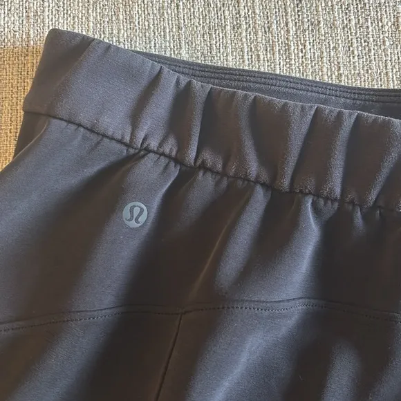 Lululemon Softstreme Relaxed Short 4&quot;Black