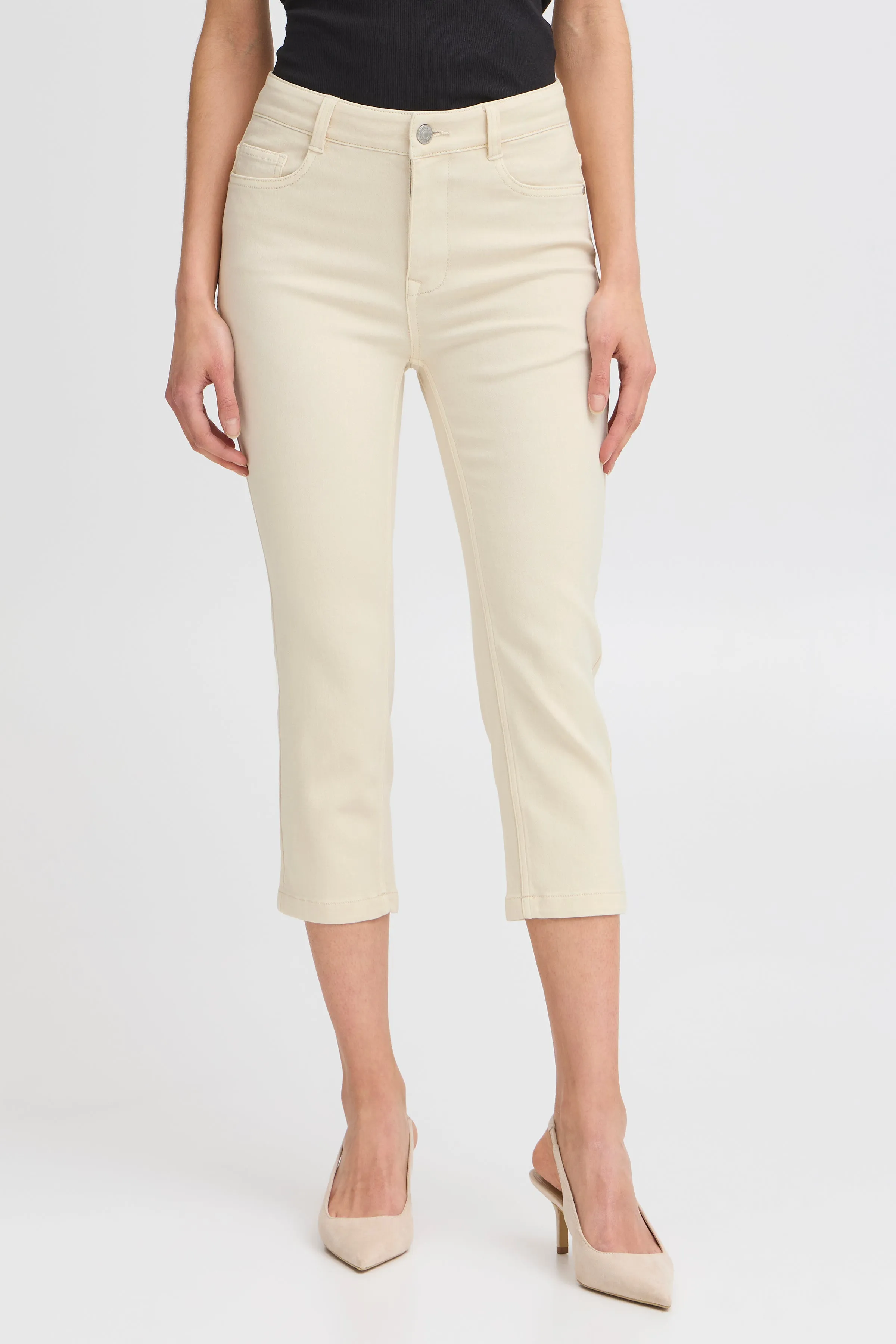 Luxe Elli Cropped Jean | Moonbeam