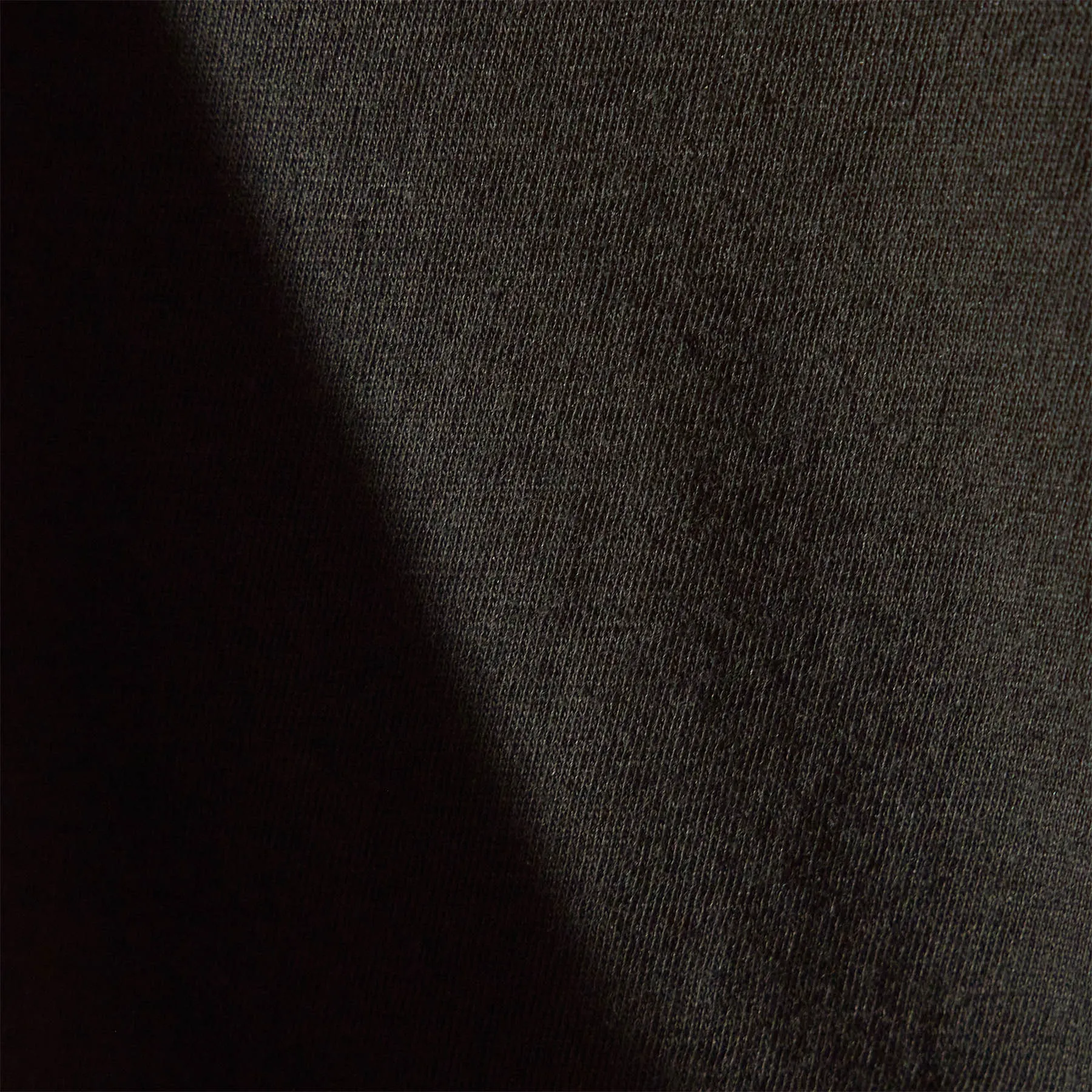 Luxe Lotus Jersey Tee - Carbon