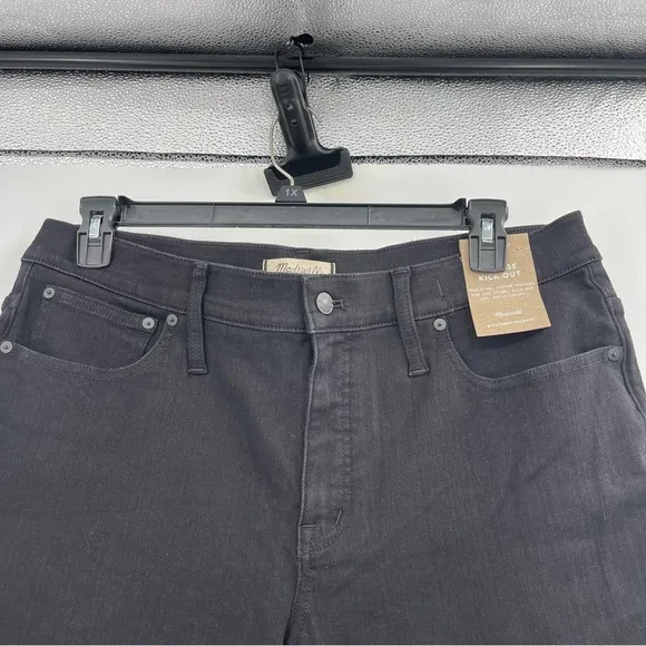 Madewell Mid Rise Kick Out Crop Jeans Women's Size 33P NWT Black