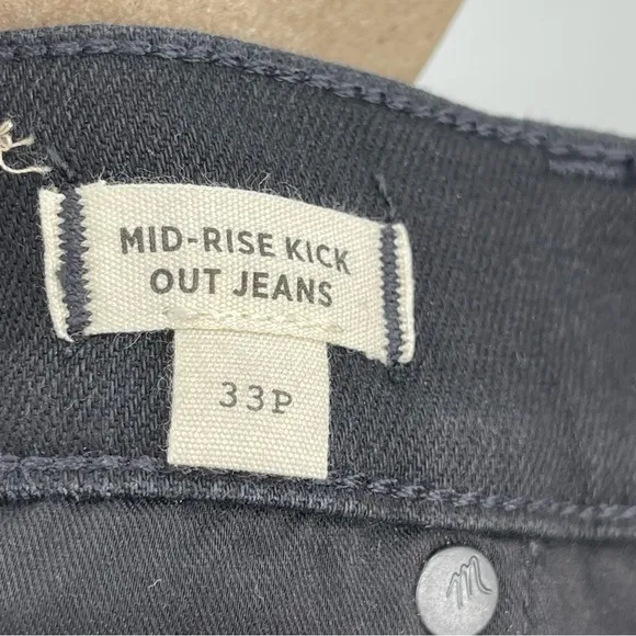 Madewell Mid Rise Kick Out Crop Jeans Women's Size 33P NWT Black