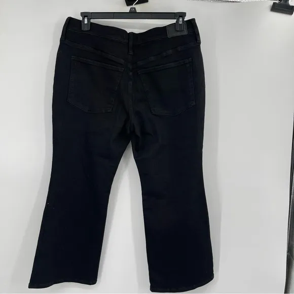 Madewell Mid Rise Kick Out Crop Jeans Women's Size 33P NWT Black