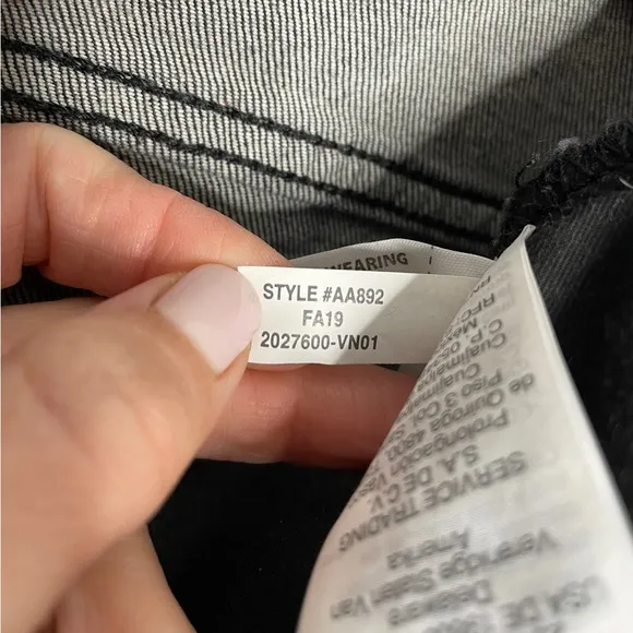 Madewell | The Perfect Vintage Crop Jean in Sumner Wash 25