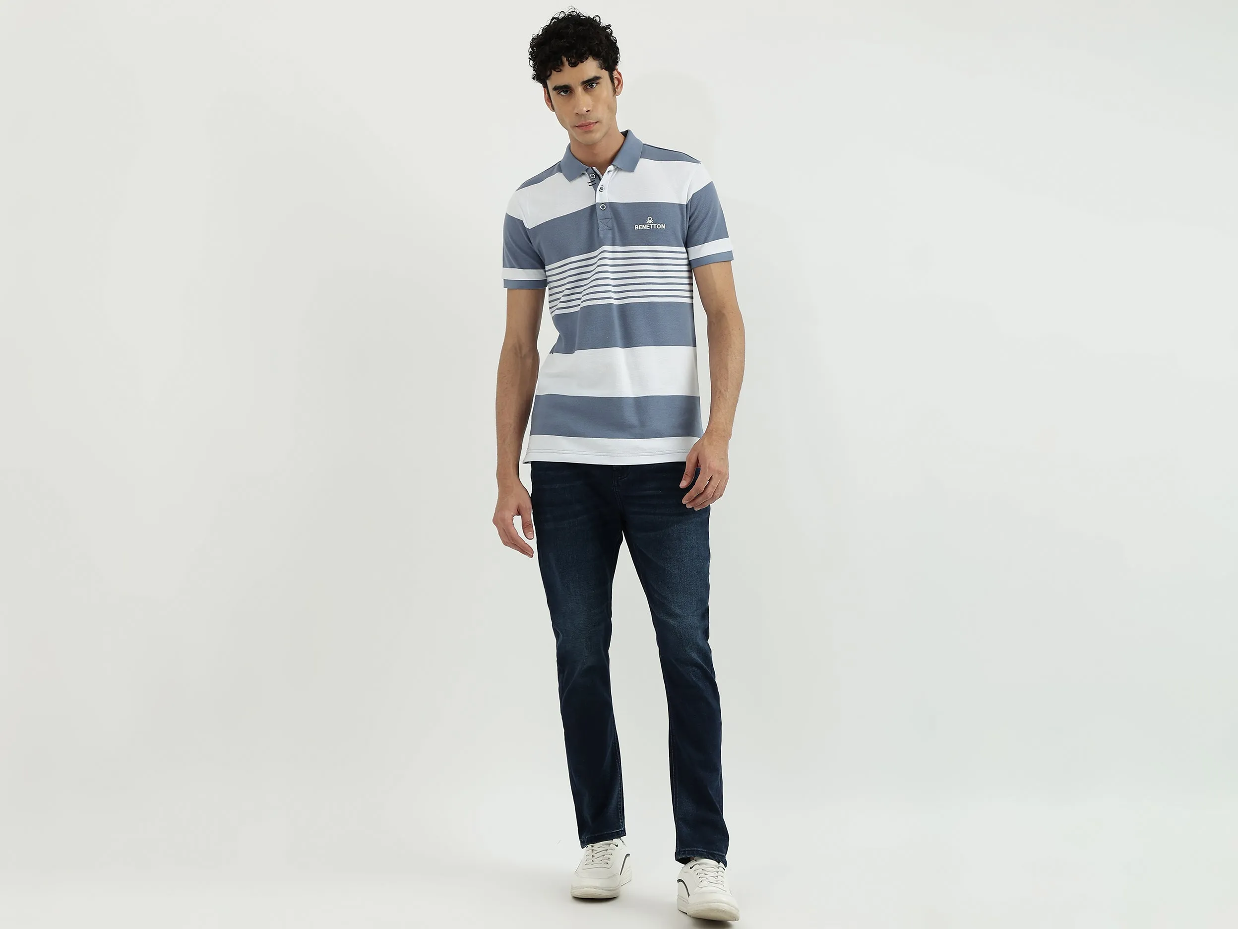 Men Solid Carrot Fit Jeans