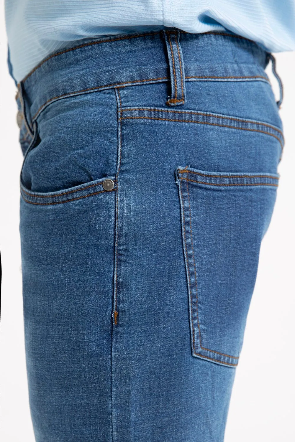 Mid Blue Cropped Fit Jean
