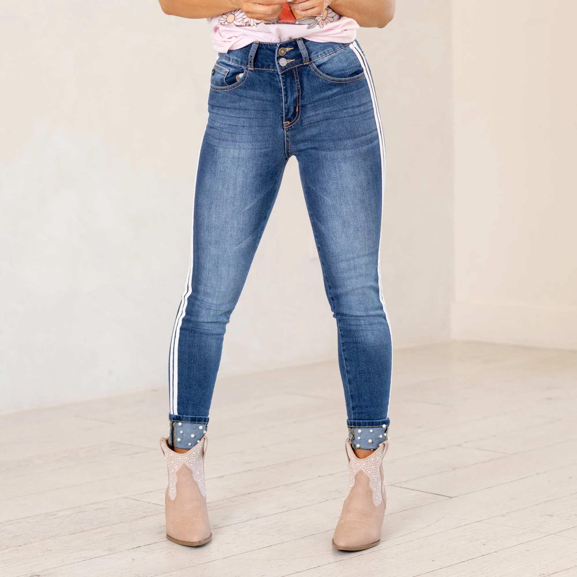 Monique Pearl Cuffed Mid Rise Cropped Skinny