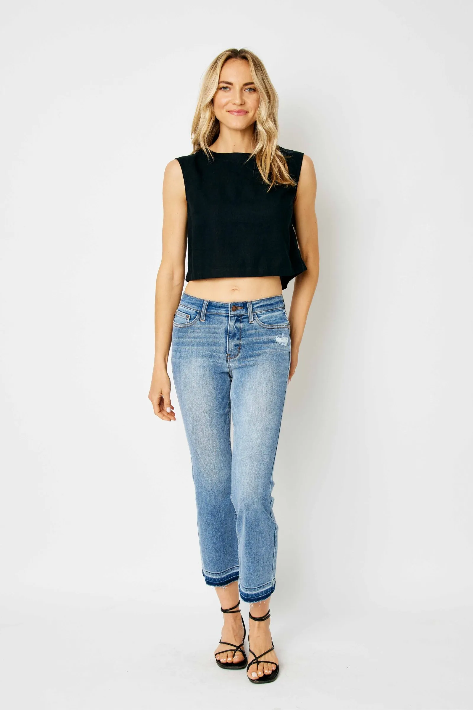 MR RELEASE HEM CROPPED JEAN BY JUDY BLUE