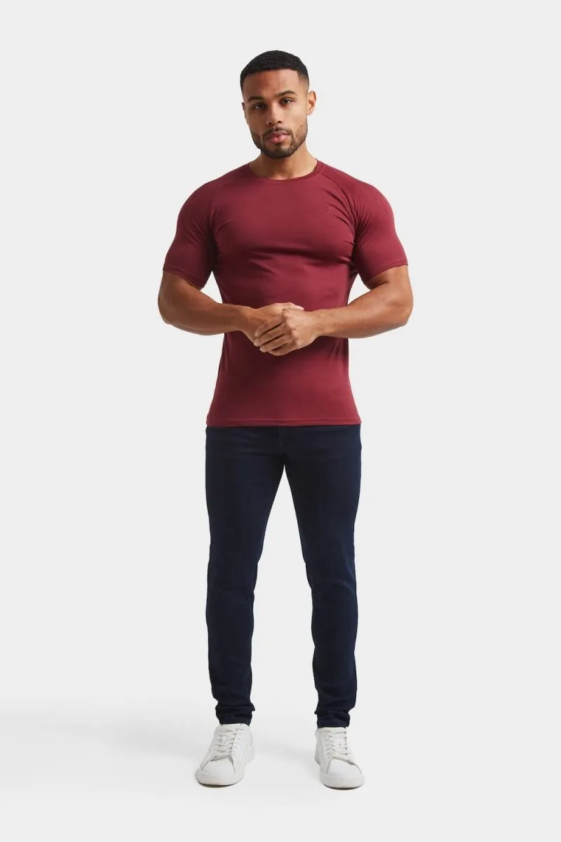 Muscle Fit Jeans in Indigo
