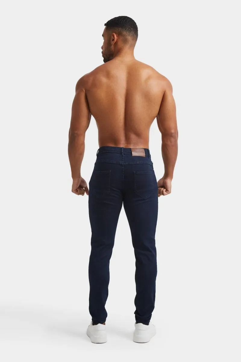 Muscle Fit Jeans in Indigo
