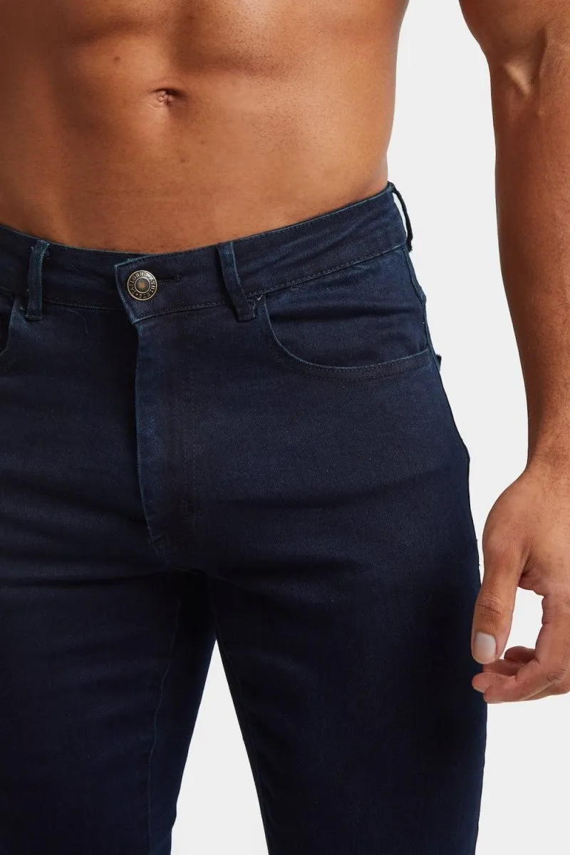 Muscle Fit Jeans in Indigo