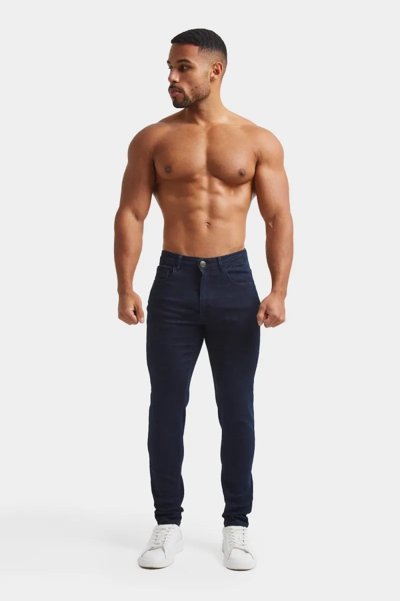 Muscle Fit Jeans in Indigo