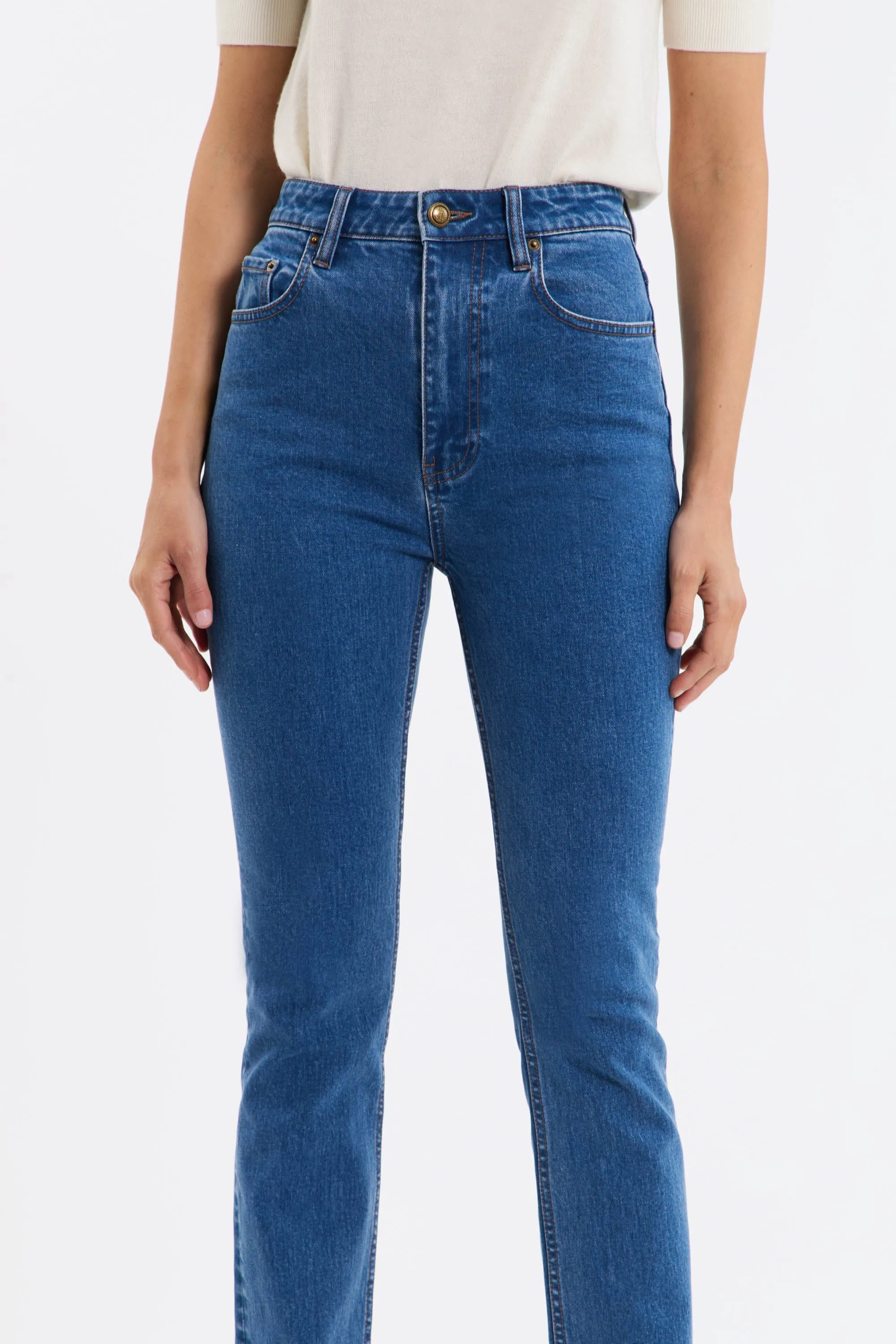 Naomie Straight Leg Jean