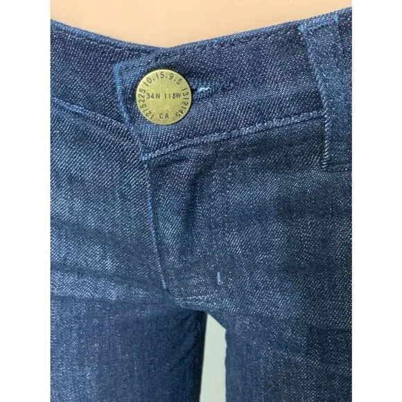New. Current Elliott stretch dark denim jeans with raw hem. May fit a 28 tall