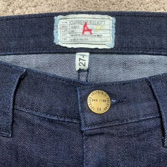 New. Current Elliott stretch dark denim jeans with raw hem. May fit a 28 tall