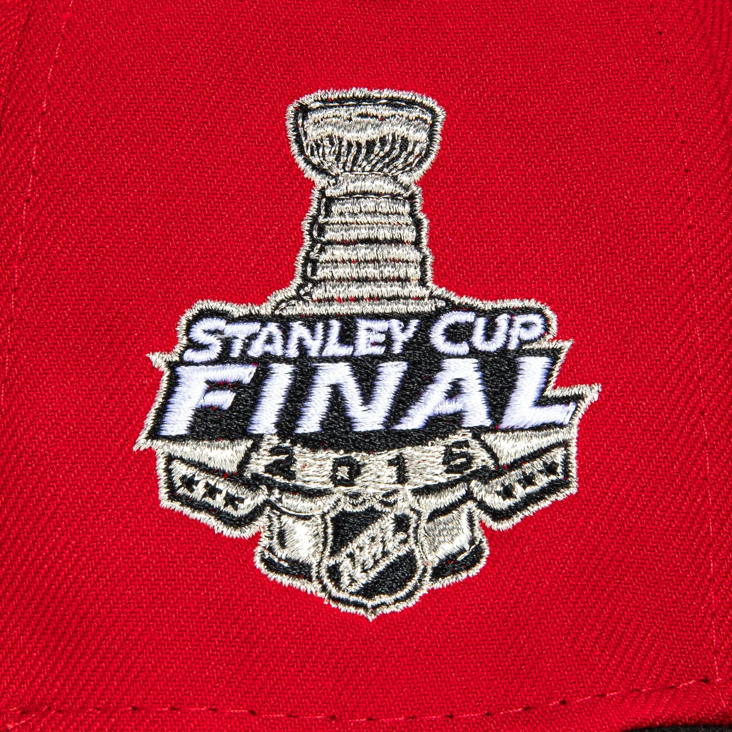 New Era 59Fifty Chicago Blackhawks 2015 Stanley Cup Patch Hat - Red, Black