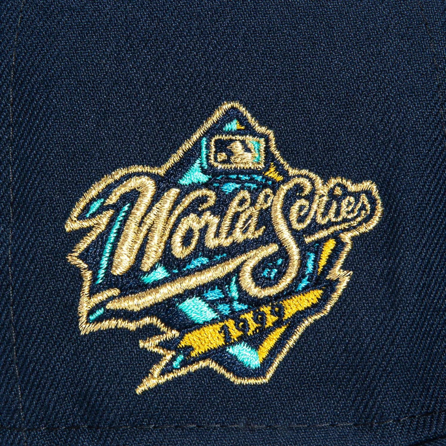 New Era 59Fifty New York Yankees 1999 World Series Patch Hat - Navy, Metallic Gold