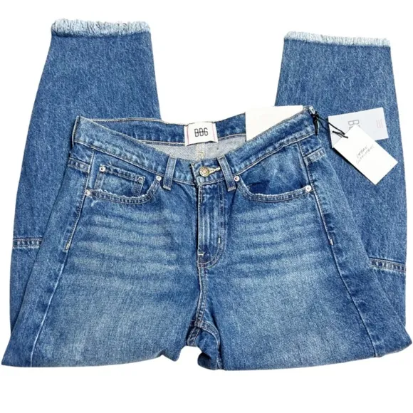 New with Tags BDG Urban Outfitters Tapered Cropped Womens Raw Hem Denim Jeans