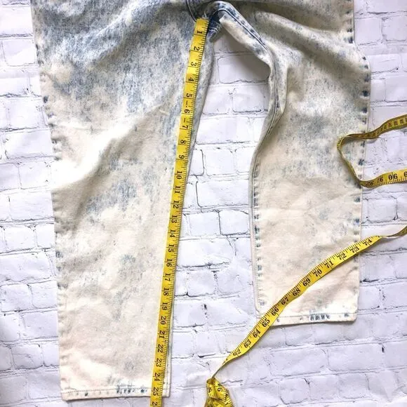 NWT womens size 10 the rockn rev acid wash cropped high waist mom jeans