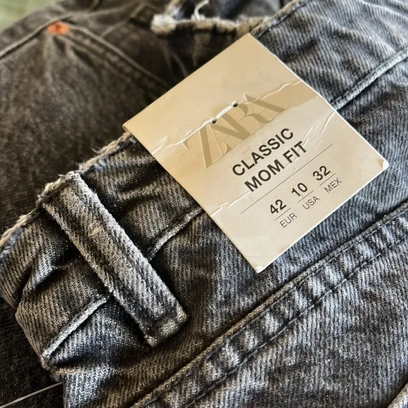 NWT ZARA CLASSIC MOM FIT HIGH RISE JEANS SZ-10