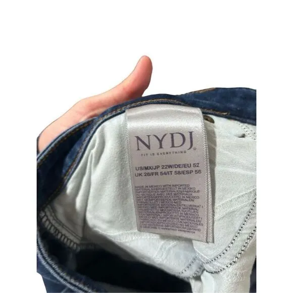 NYDJ Lift Tuck Technology Stretch Cropped Jeans Blue Denim Medium Wash Size 22W