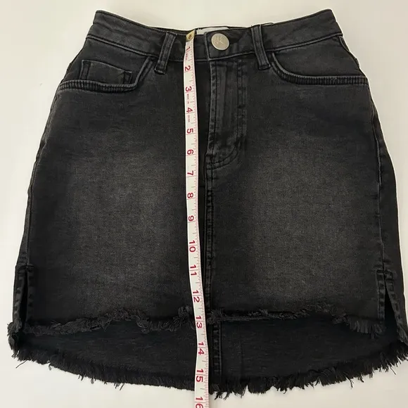 One teaspoon Cotton Black denim jean wash Swan 2020 Mini Skirt- size 23