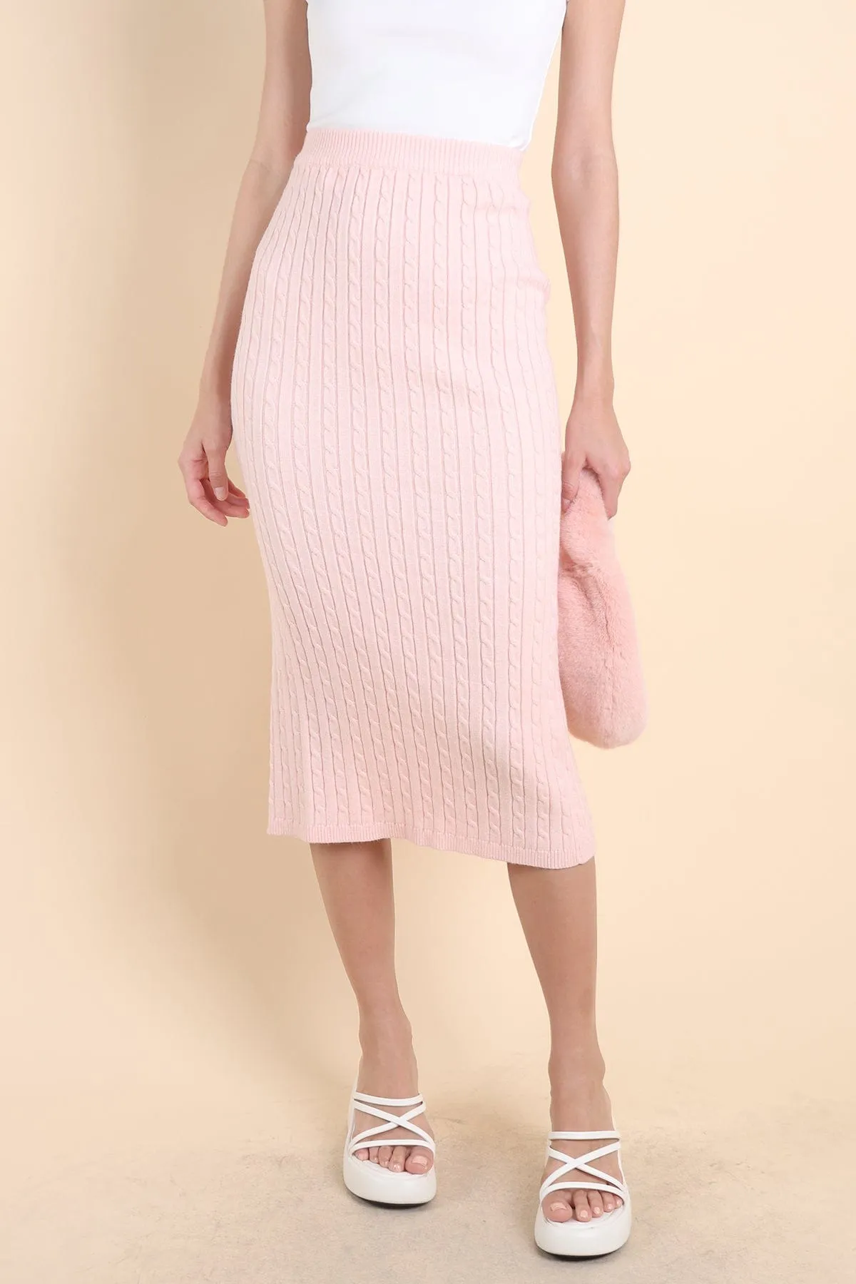 PAMMIE EMBOSSED KNIT SKIRT IN PINK